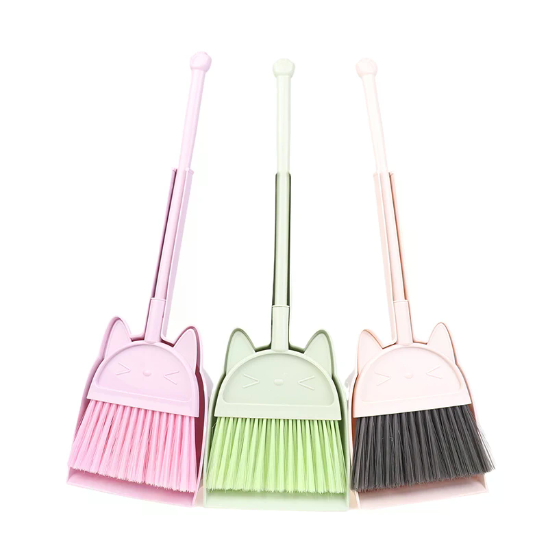 ชุดอุปกรณ์กวาดพื้นสำหรับเด็ก 1 - Kids Outdoor Broom บทวิจารณ์และราคา